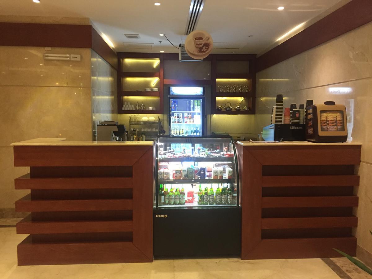 Hotel Asfar Plaza &