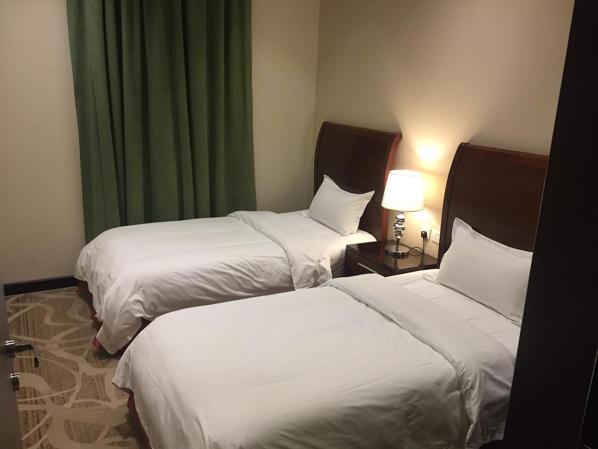 Asfar Plaza & Hotel
